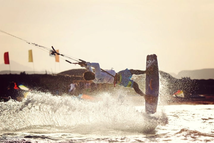 kitesurfing sunset